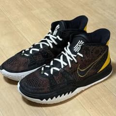 NIKE ナイキ　カイリー7のサムネイル