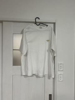 ホワイト 半袖 Tシャツ 小ロゴのサムネイル