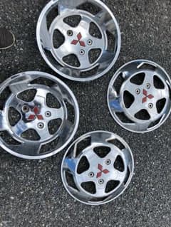 ミツビシキャンターホイールキャプのサムネイル