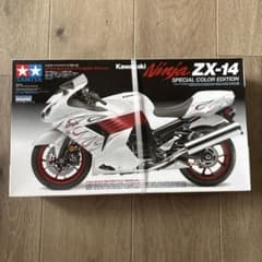 TAMIYA 1/12 Kawasaki Ninja ZX-14 - メルカリ
