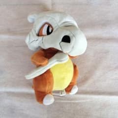 ポケモン カラカラ ぬいぐるみのサムネイル
