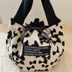 ハンドメイド　オクタゴンバッグ　バタフライのサムネイル