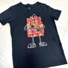 【NIKE】kids ロゴTシャツ XS120-130cmのサムネイル