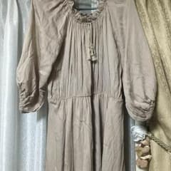 ロングワンピースのサムネイル