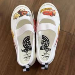 新品未使用　上履きカーズ   18センチのサムネイル