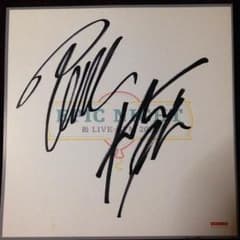 B’z 直筆サインのサムネイル