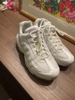 最終値下げ本日最終NIKE ナイキエアマックス95エナメルのサムネイル