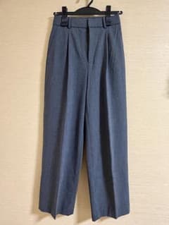 UNIQLO タックワイドパンツ グレー XSサイズのサムネイル