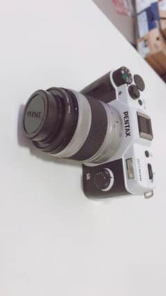 PENTAX Q10 ズームレンズキットのサムネイル