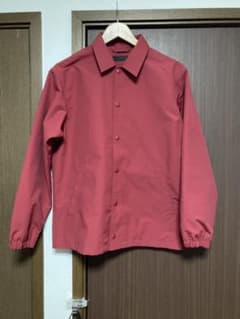 UNIQLO コーチジャケット レッド Sサイズのサムネイル