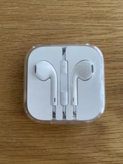 [Brand New, Unused] Apple EarPods 3.5mm Plug Wired Earphones