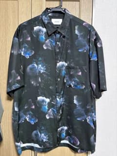 STUDIOUS 半袖花柄シャツ 黒系のサムネイル
