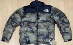 THE NORTH FACE 迷彩 ヌプシ　ダウンブランケット付きのサムネイル
