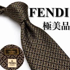 極美品FENDI ネクタイ ズッカ柄 ブラック ゴールド 総柄 チェック ロゴ