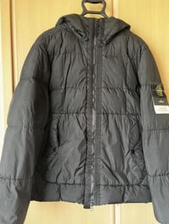 STONE ISLAND ストーンアイランド　ダウン　ブラック　Lサイズのサムネイル