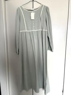 【新品】ワンピースのサムネイル