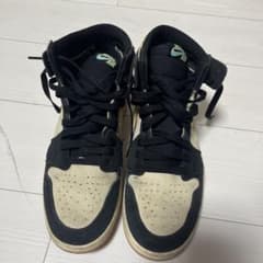 NIKE AIR JORDAN 1 ZOOM AIR ハイカットのサムネイル