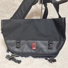 美品 Chrome メッセンジャーバッグ USA製 防水 シートベルトバックル 美品 Chrome メッセンジャーバッグ USA製 防水 シートベルトバックル