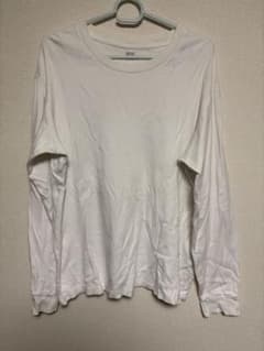 UNIQLO ロンTのサムネイル