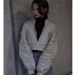 melt the lady アウターのサムネイル