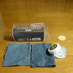 革財布のクリームのサムネイル