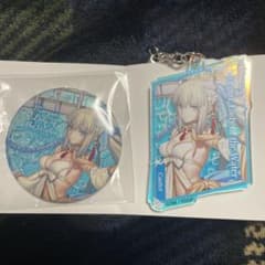 FGO オーロラアクリルキーホルダー グリッター缶バッジ 水妃 モルガン