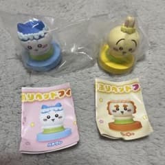 ちいかわ ふりふりヘッドフィギュア 2種セットのサムネイル