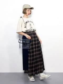Tough Traveler ネックショルダークリアバッグ 定価6372円のサムネイル