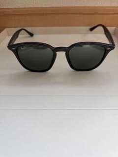 Ray-Ban RB4258-F ブラック サングラス