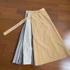 お値打ちLUGIVA スカートのサムネイル