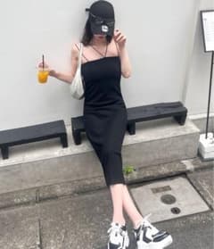 ★新品タグ付き★　Royal Party ワンピース　パッド付きのサムネイル