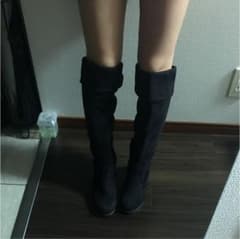 黒 ニーハイのサムネイル
