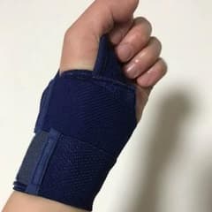 手首サポーター 中古のサムネイル