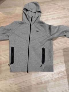Nike テックフリース今日中に買える方値下げしますのサムネイル