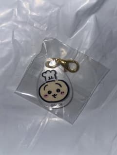 ちいかわレストラン アクリルチャーム うさぎのサムネイル