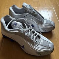 Nike SHOX R4のサムネイル