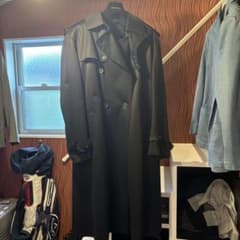 LOUIS VUITTON トレンチコート ブラック サイズ52のサムネイル