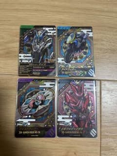 ガンバレジェンズ VR04弾 仮面ライダーマイス CP4枚セットのサムネイル