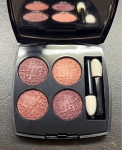 CHANEL レキャトルオンブルツイード02 プールプルのサムネイル