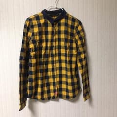チェックシャツのサムネイル