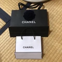 CHANEL シャネル 空箱のサムネイル