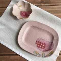 【未使用】作家もの 岡村朝子さん ピンク花スクエア 花形小鉢 フラワー 陶芸 未使用】作家もの 岡村朝子さん ピンク花スクエア 花形小鉢 フラワー