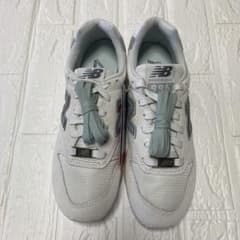 New Balance 996 ホワイト/グレー スニーカーのサムネイル