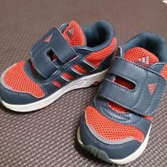 みっふぃー様専用☆アディダス(adidas) 14センチのサムネイル