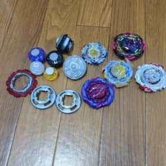 ベイブレードバーストセットのサムネイル