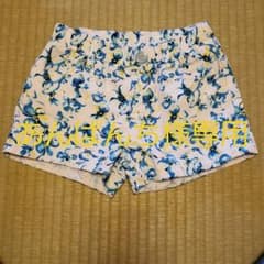 花柄 ショートパンツのサムネイル