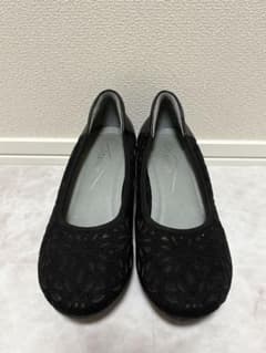 [극미품] 아틀리에 펌프스 웨지 구두창 24cm 블랙