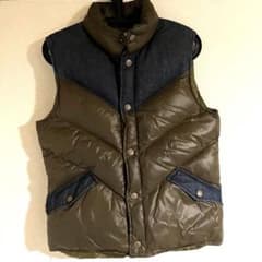 リーバイス　ダウンベストのサムネイル