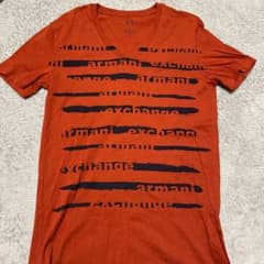 KARAkuta様専用アルマーニエクスチェンジ　半袖Tシャツ　Ｖネック　Mサイズのサムネイル