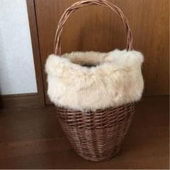 Me  couture  by meファーかごバッグ♡のサムネイル